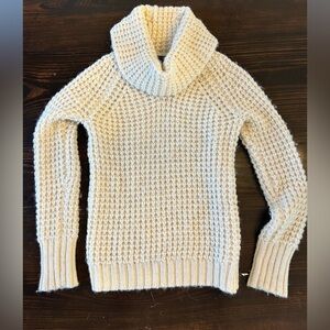 GAP Textured Cream Turtleneck Sweater